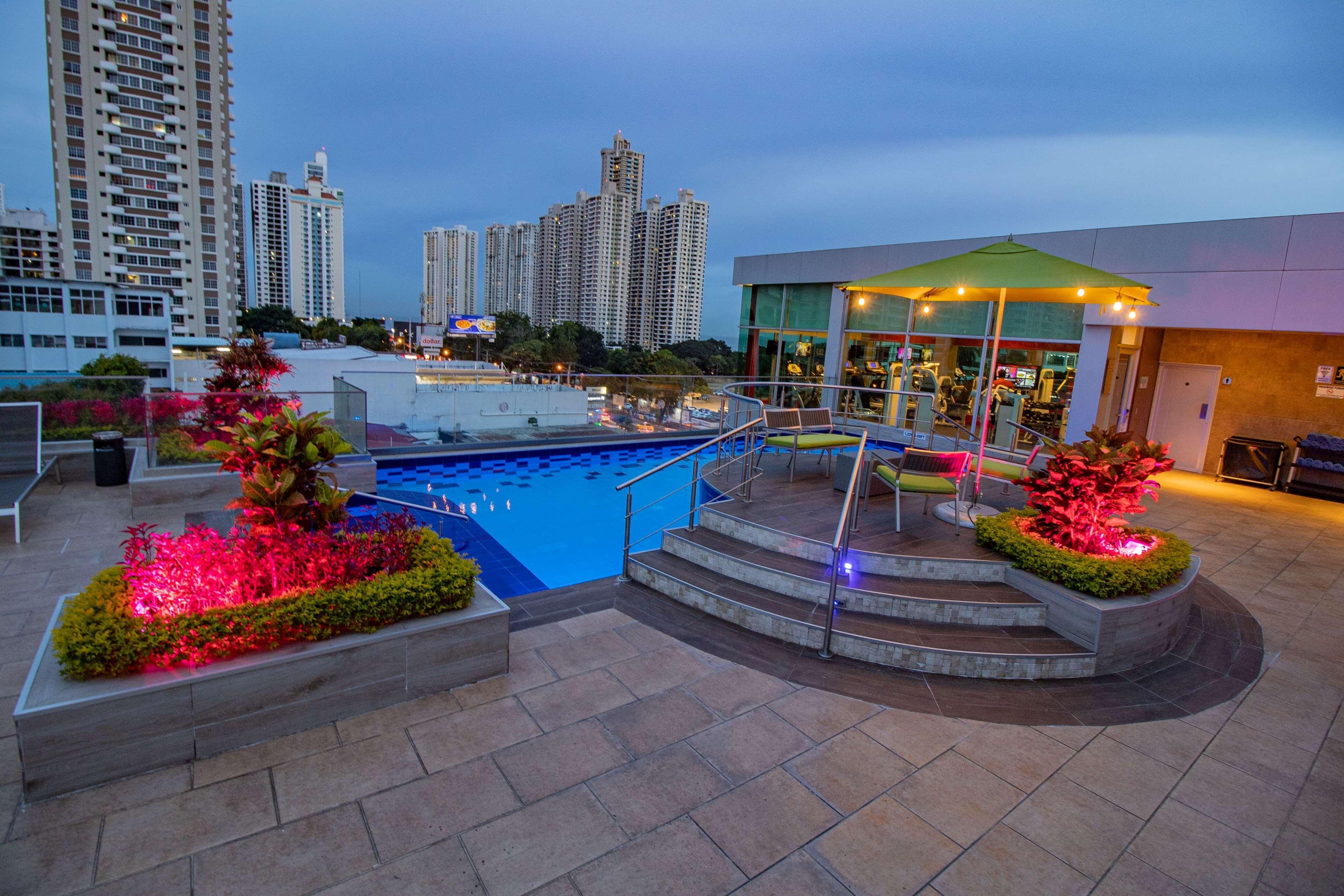 Ramada Plaza By Wyndham Panama Punta Pacifica Hotel Exterior foto