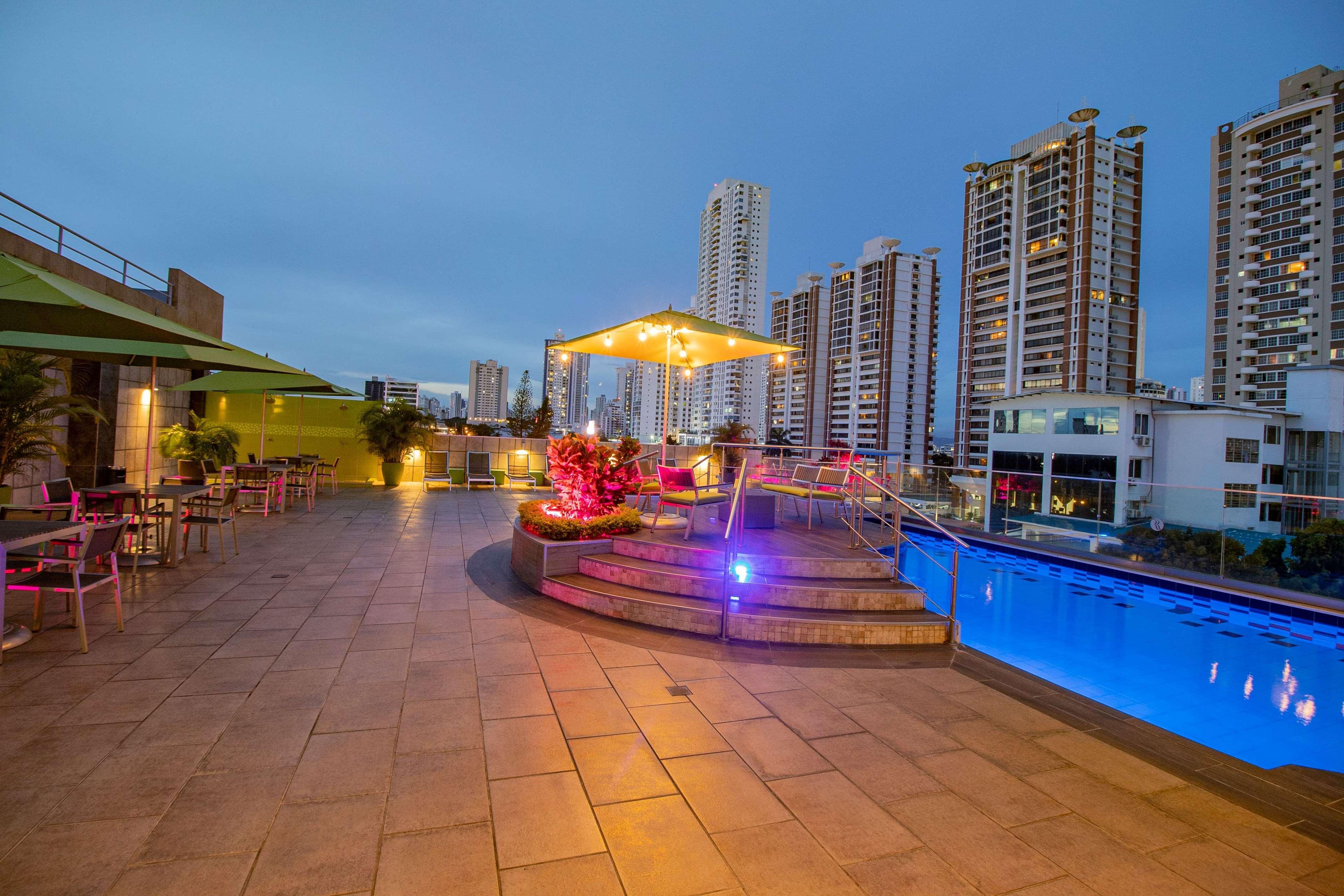 Ramada Plaza By Wyndham Panama Punta Pacifica Hotel Exterior foto