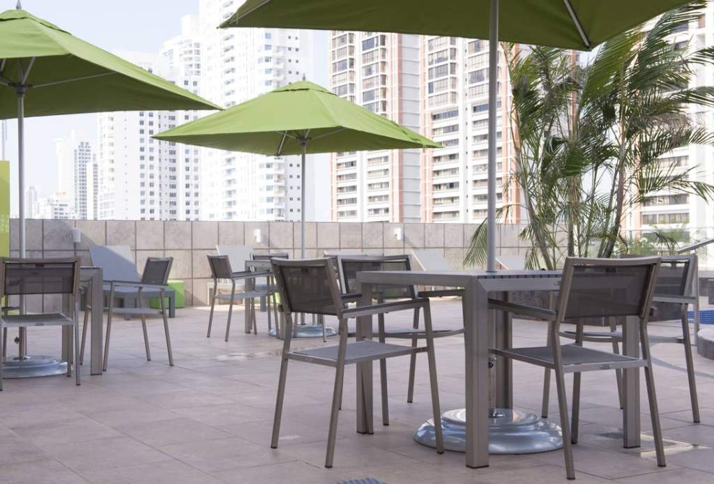 Ramada Plaza By Wyndham Panama Punta Pacifica Hotel Exterior foto
