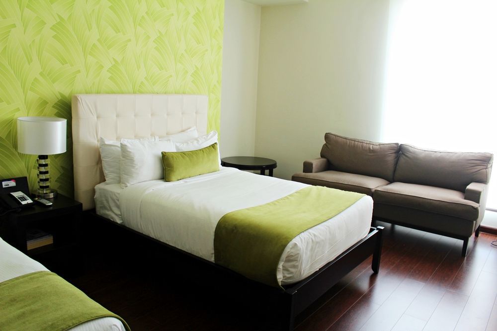 Ramada Plaza By Wyndham Panama Punta Pacifica Hotel Exterior foto